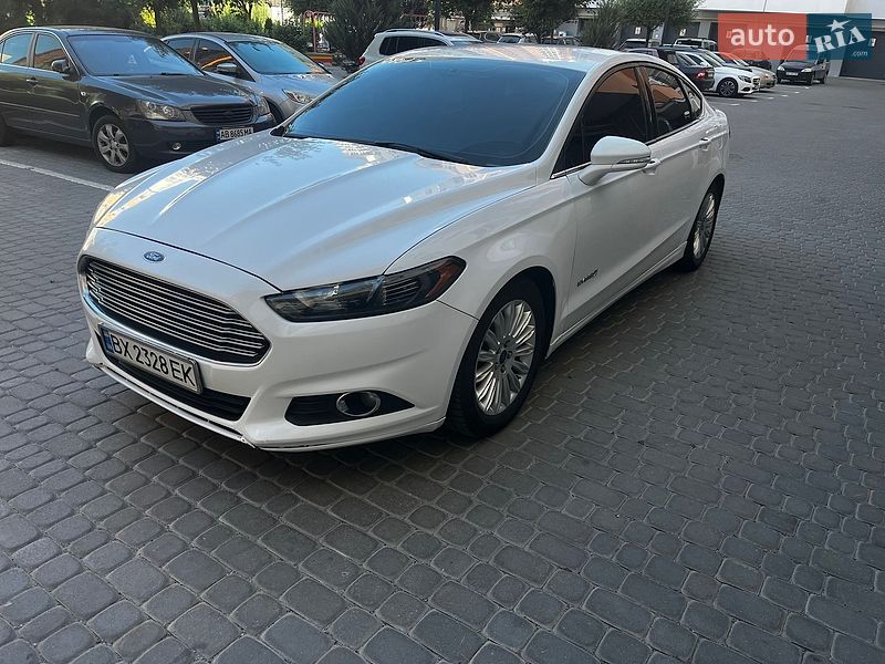 Седан Ford Fusion 2014 в Виннице