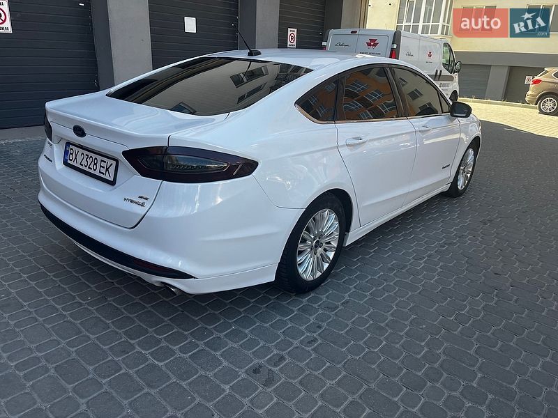 Седан Ford Fusion 2014 в Виннице