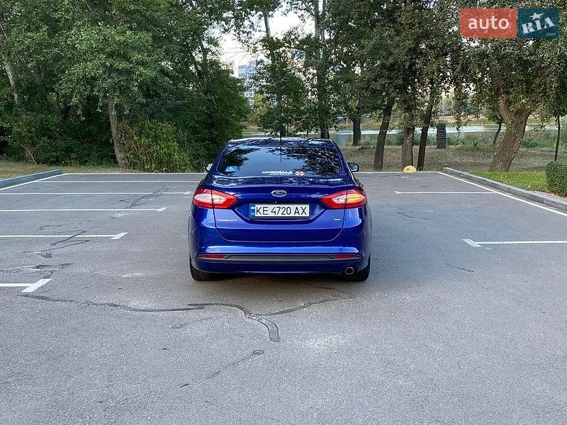 Седан Ford Fusion 2015 в Киеве