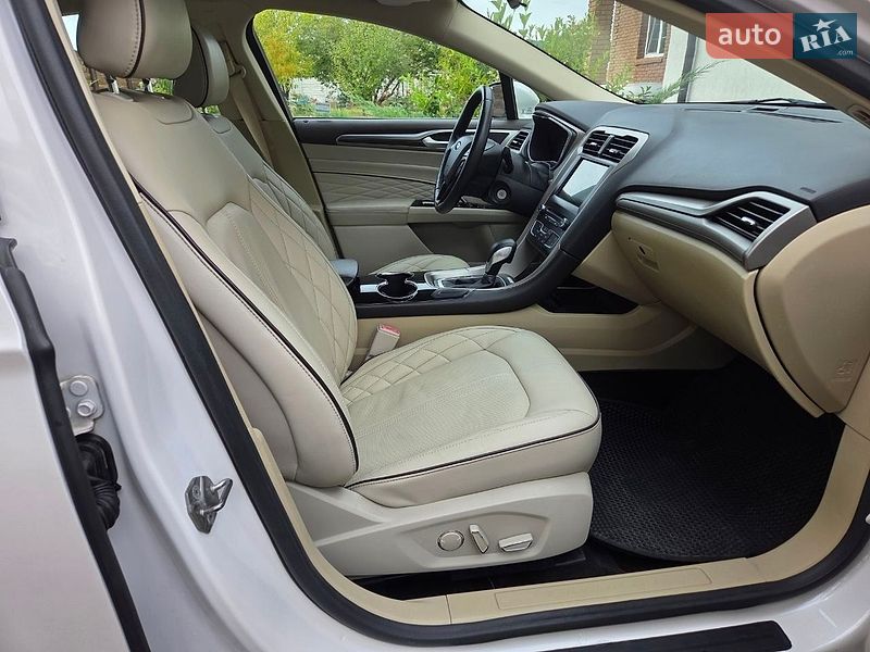 Седан Ford Fusion 2015 в Харькове