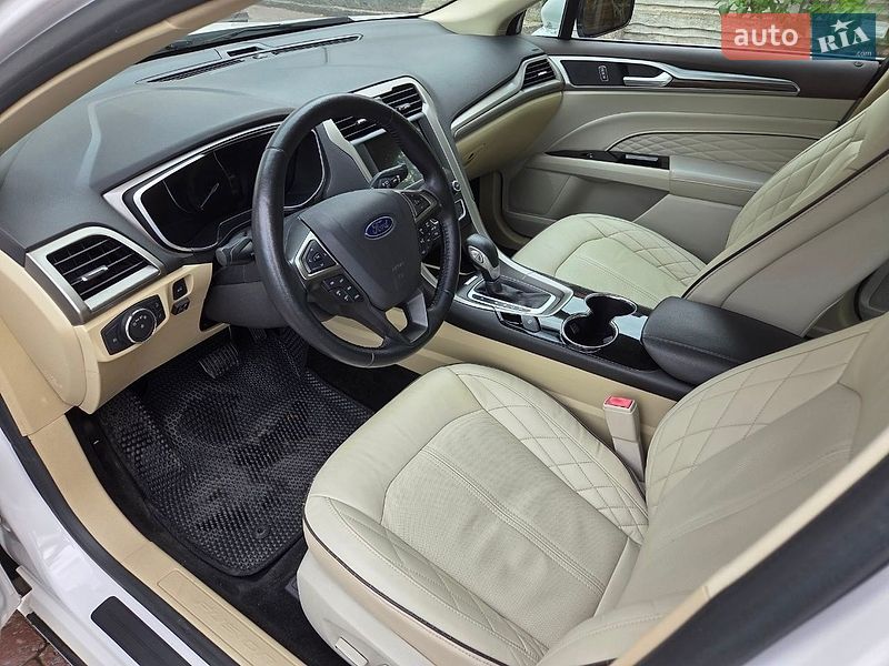 Седан Ford Fusion 2015 в Харькове