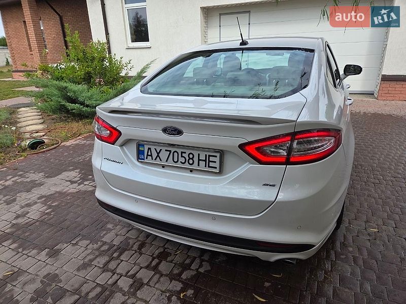 Седан Ford Fusion 2015 в Харькове