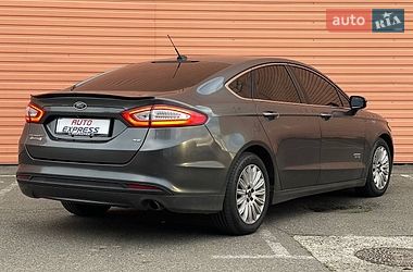 Седан Ford Fusion 2016 в Киеве