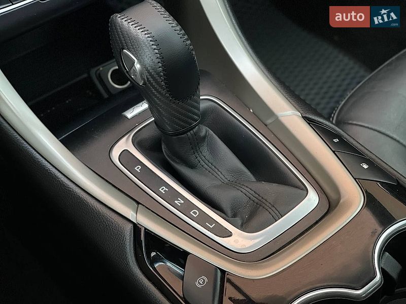 Седан Ford Fusion 2016 в Киеве
