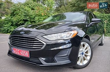 Седан Ford Fusion 2019 в Одессе