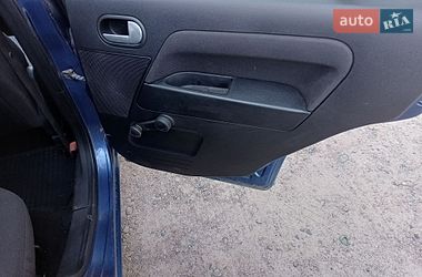Хетчбек Ford Fusion 2008 в Кременчуці фото 13 Хетчбек Ford Fusion 2008 в Кременчуці