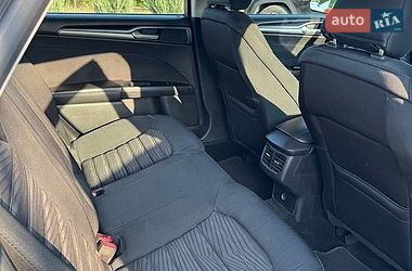 Седан Ford Fusion 2015 в Южном