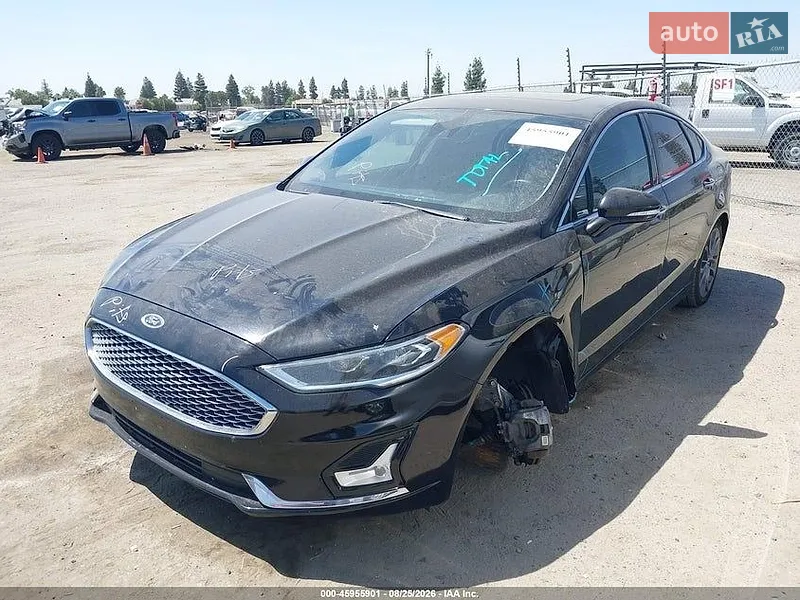 Ford Fusion 2020