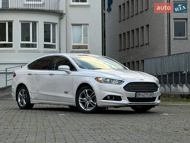 Ford Fusion 2014