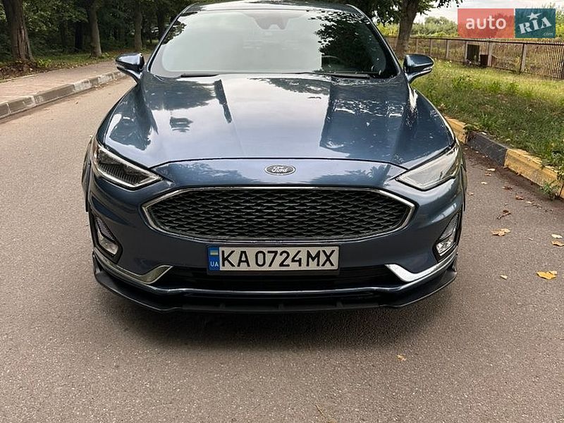 Седан Ford Fusion 2018 в Києві