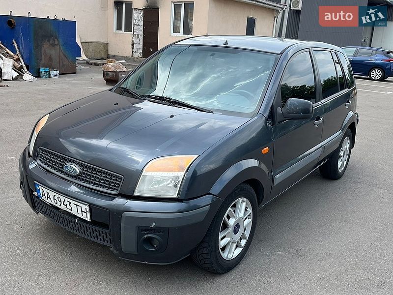 Хетчбек Ford Fusion 2008 в Києві