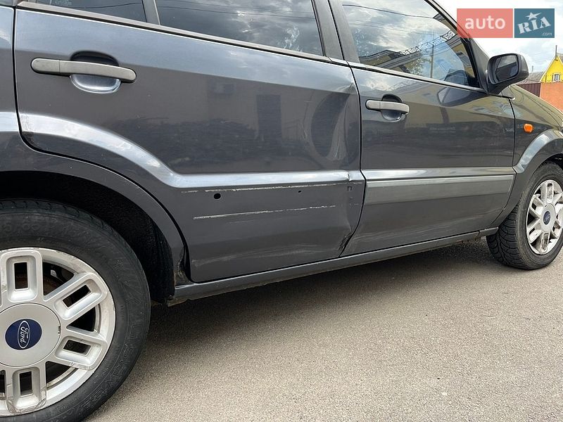 Хетчбек Ford Fusion 2008 в Києві