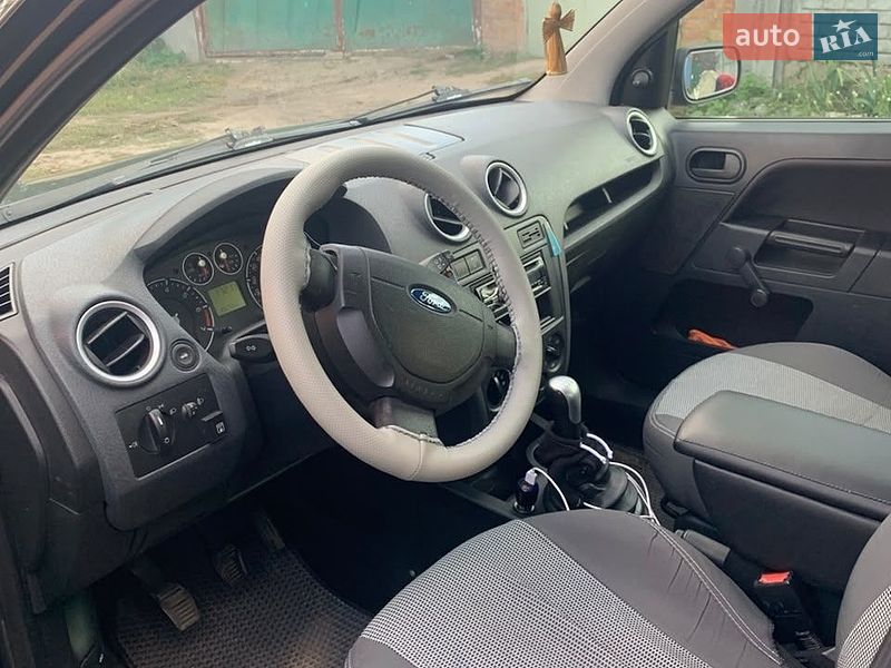 Хетчбек Ford Fusion 2007 в Полтаві