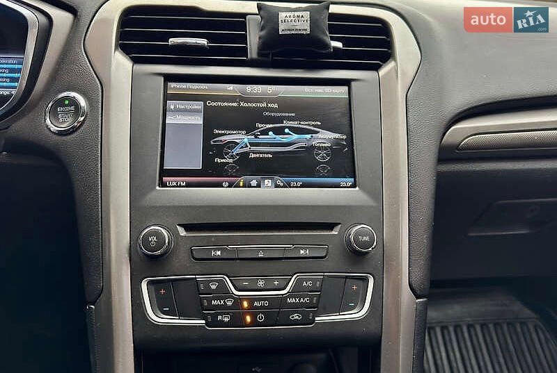 Седан Ford Fusion 2016 в Львове