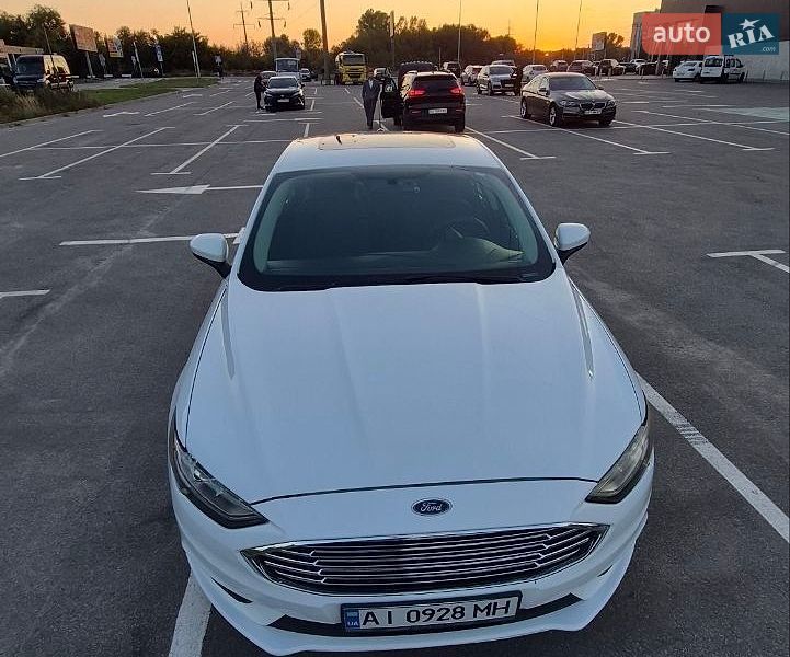Седан Ford Fusion 2017 в Ірпені