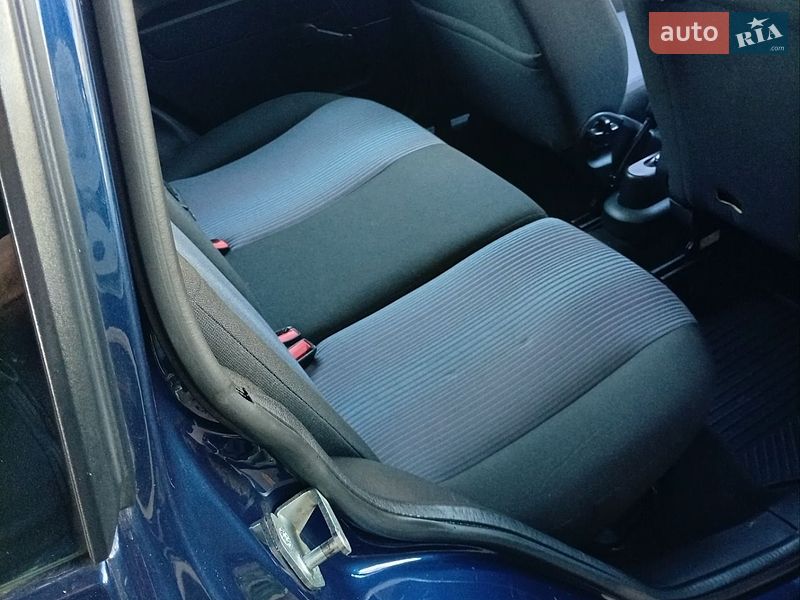 Хетчбек Ford Fusion 2010 в Христинівці