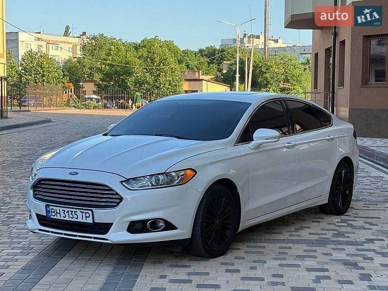 Ford Fusion 2016