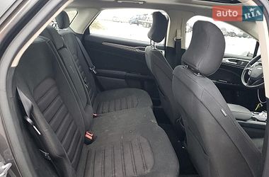 Седан Ford Fusion 2016 в Львове