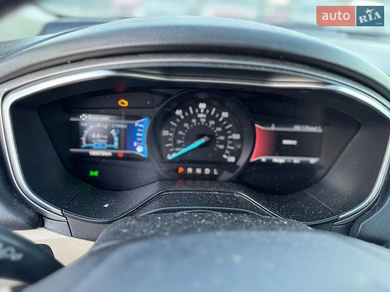 Седан Ford Fusion 2019 в Львове