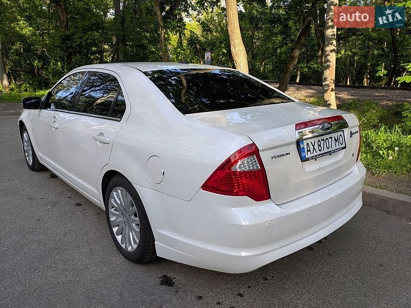 Седан Ford Fusion 2012 в Киеве