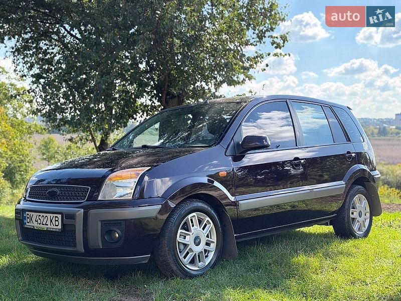 Хэтчбек Ford Fusion 2008 в Ровно