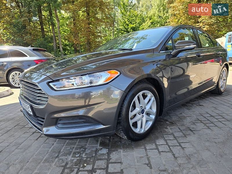 Ford Fusion 2016