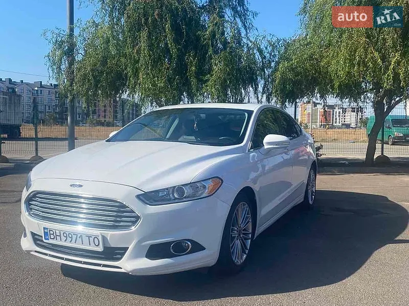 Ford Fusion 2015