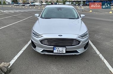 Седан Ford Fusion 2019 в Киеве