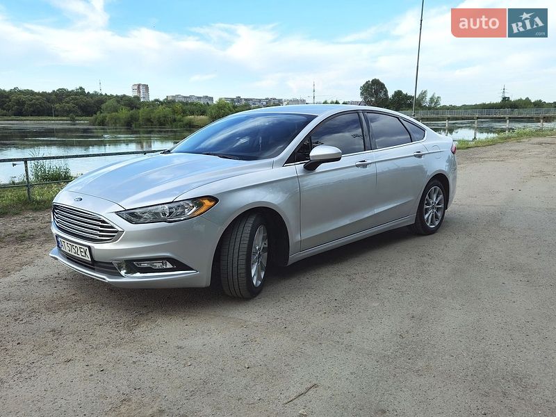 Седан Ford Fusion 2017 в Івано-Франківську