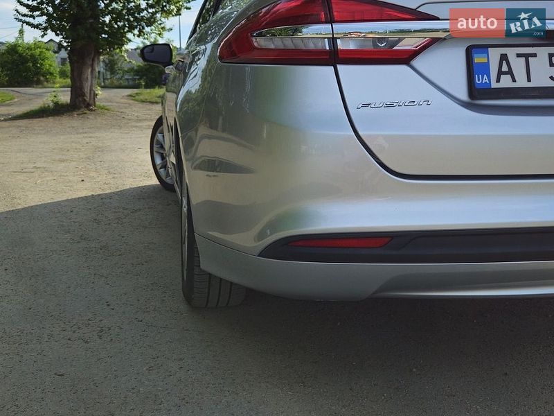 Седан Ford Fusion 2017 в Івано-Франківську