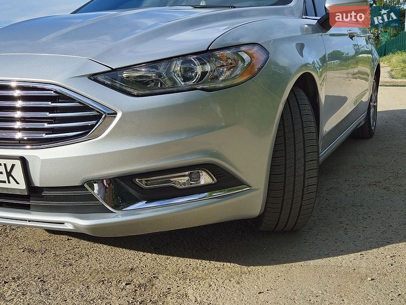 Седан Ford Fusion 2017 в Івано-Франківську