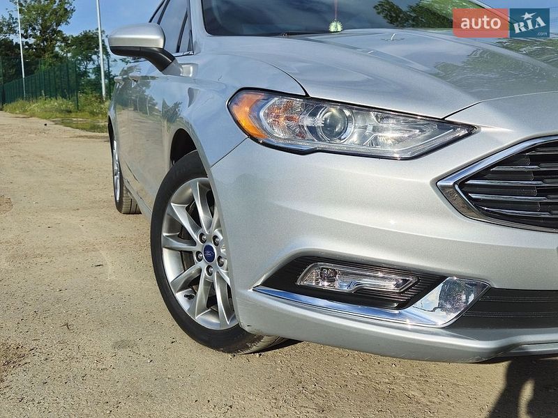 Седан Ford Fusion 2017 в Івано-Франківську