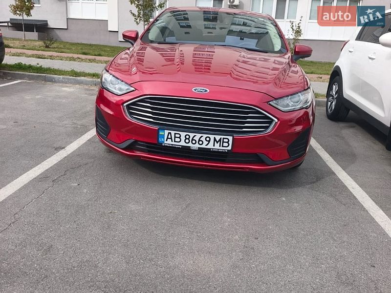 Ford Fusion 2020