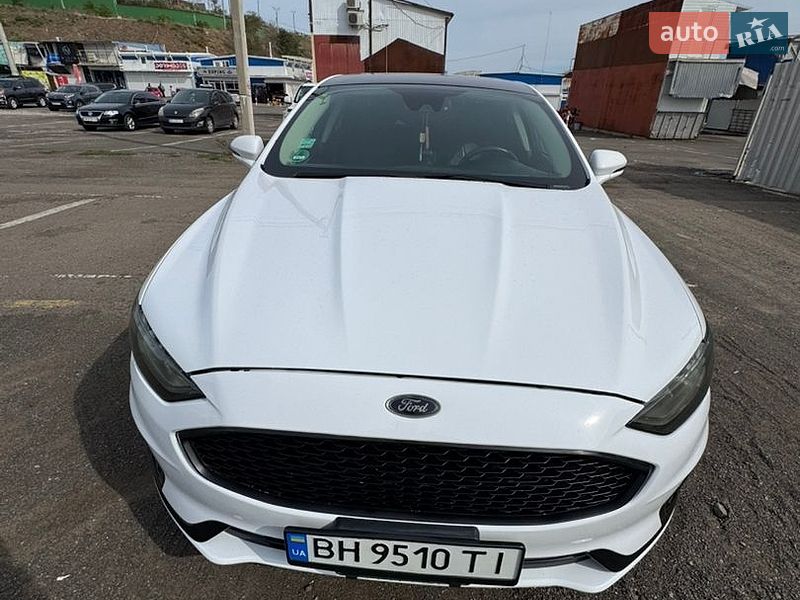 Седан Ford Fusion 2018 в Одессе
