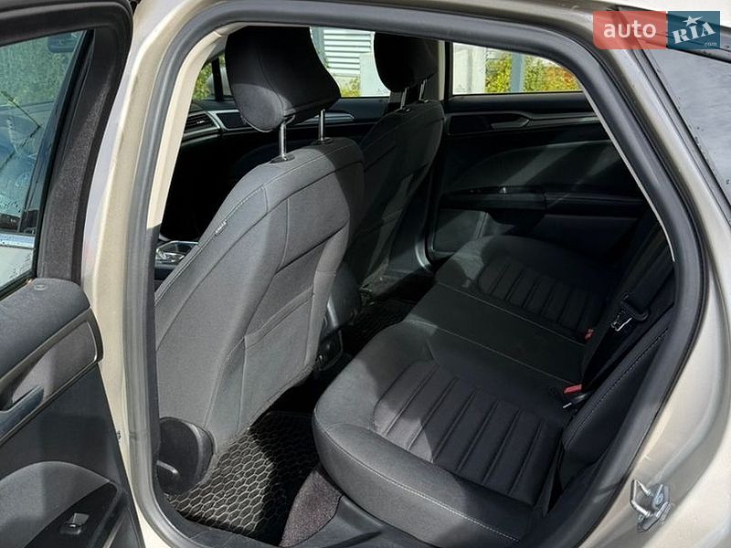Седан Ford Fusion 2017 в Киеве