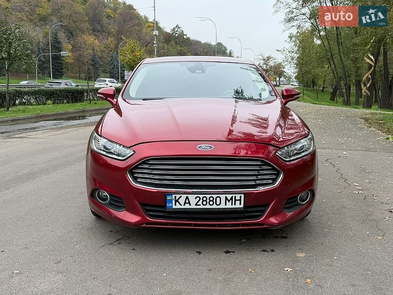 Седан Ford Fusion 2013 в Києві