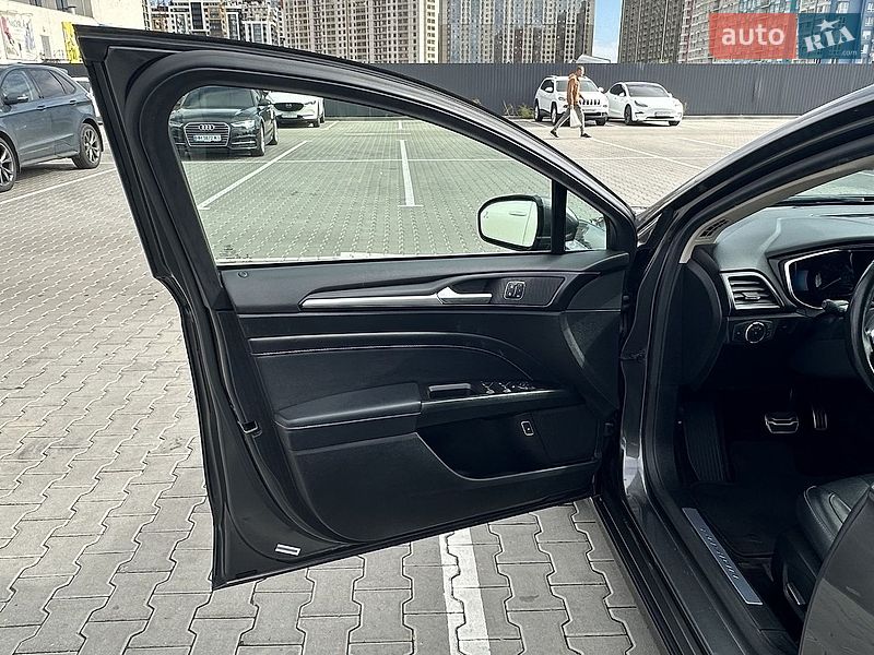Седан Ford Fusion 2017 в Одессе