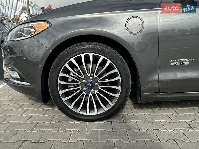 Седан Ford Fusion 2017 в Одессе