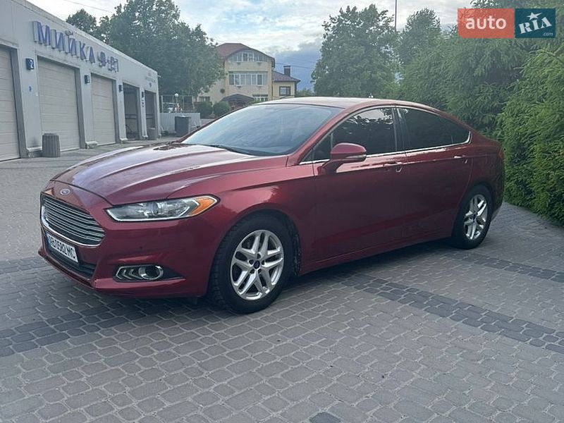 Седан Ford Fusion 2016 в Вінниці