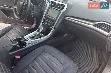 Седан Ford Fusion 2016 в Виннице