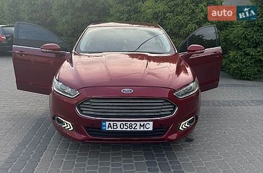 Седан Ford Fusion 2016 в Вінниці