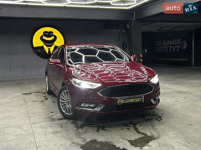 Седан Ford Fusion 2018 в Чернівцях фото Седан Ford Fusion 2018 в Чернівцях