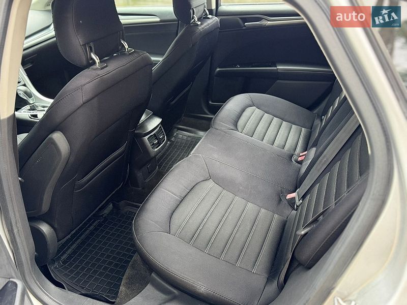 Седан Ford Fusion 2014 в Києві