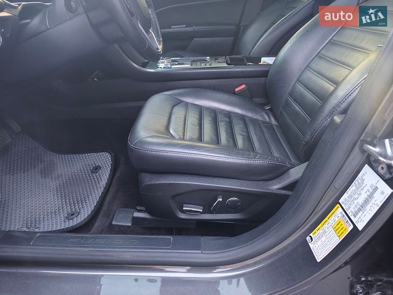 Седан Ford Fusion 2016 в Днепре