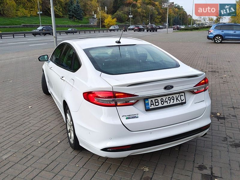 Седан Ford Fusion 2017 в Киеве