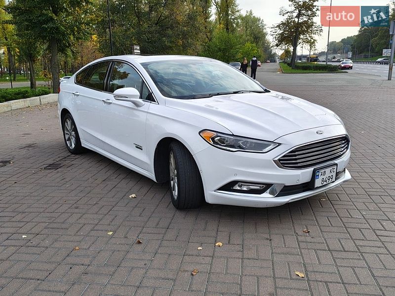Седан Ford Fusion 2017 в Киеве