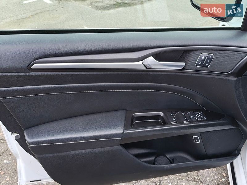Седан Ford Fusion 2017 в Киеве