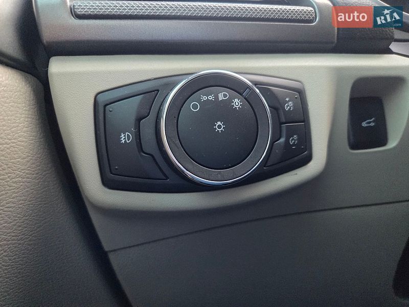 Седан Ford Fusion 2019 в Киеве