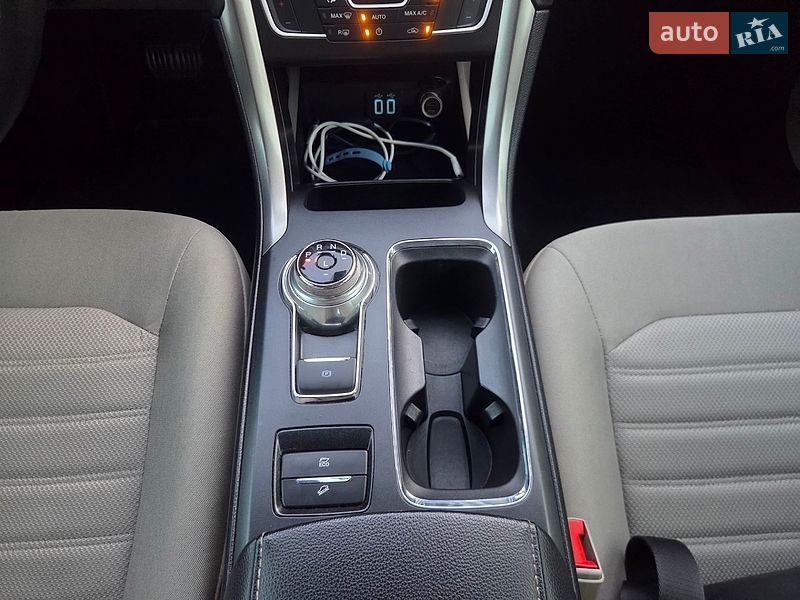 Седан Ford Fusion 2019 в Киеве
