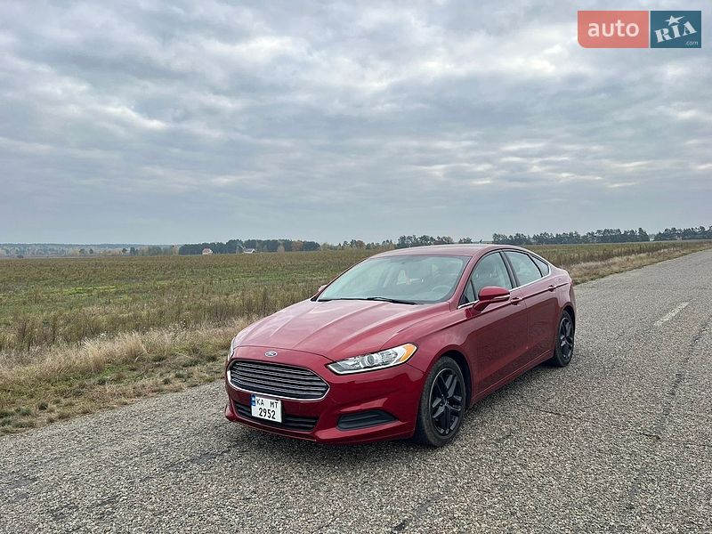 Седан Ford Fusion 2015 в Киеве